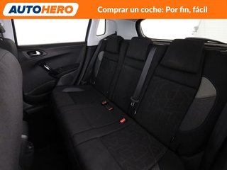 Peugeot 2008 1.2 PureTech Signature