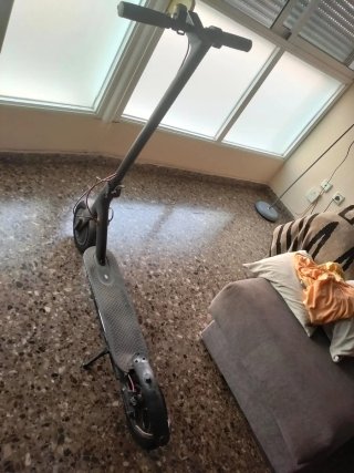 Patinete Xiaomi M365 averiado + 2 baterías