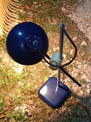 Lampada da tavolo vintage regolabile