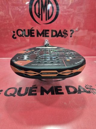 Pala de pádel Bullpadel Neuron 02 Edge, Nueva.