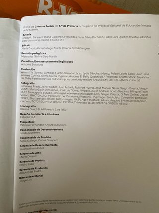 2 libros ciencias sociais 5 primari revuela sm
