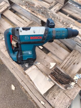 Martillo demoledor Bosch 7kg