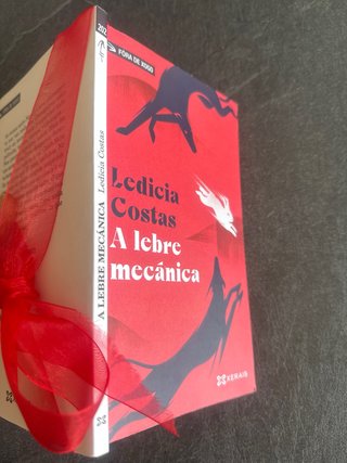 A lebre mecánica 9788411101493 Ledicia Costas