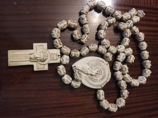 Rosario grande con cruz y medalla