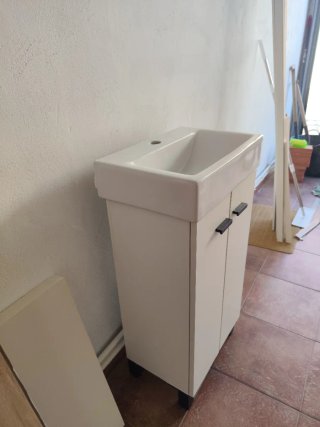 Mueble de baño con lavabo