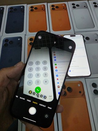 iPhone 17 Pro Max Naranja
