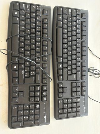 2 Teclados Logitech Negros