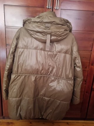 Cazadora Zara verde oliva