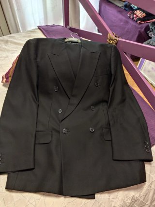 Traje de caballero negro