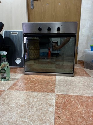 Vitrocerámica Ariston 4 fuegos y horno