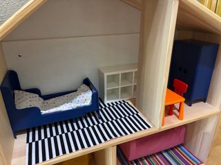 Casa Muñecas/Estantería Ikea Madera