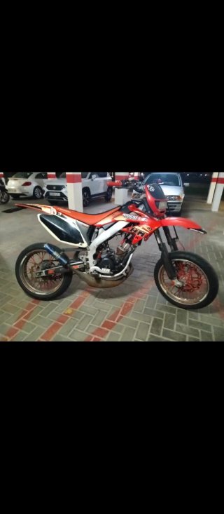 Honda hm