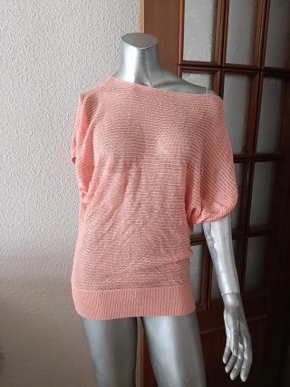 Blusón punto calado rosa salmón manga corta