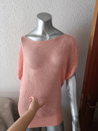 Blusón punto calado rosa salmón manga corta