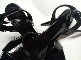 Sandalias tacón alto negras talla 42
