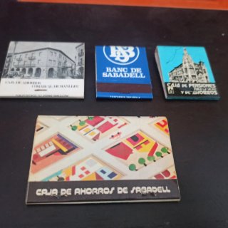 Collezione di 4 scatole di fiammiferi di diverse banche