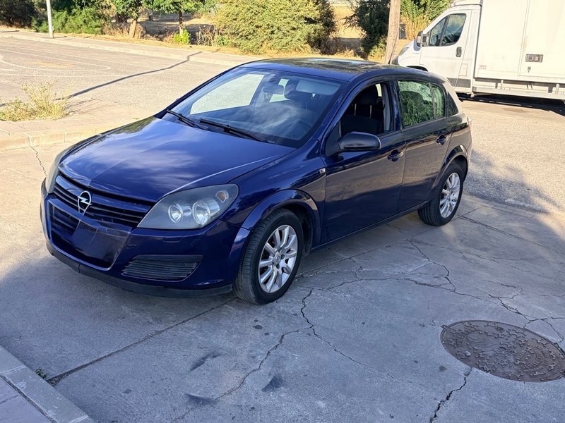 Opel Astra 2005 - foto 1