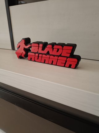 Letreros Indiana Jones, Terminator o Blade Runner