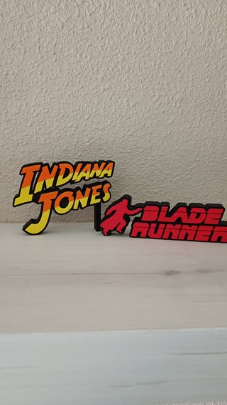 Letreros Indiana Jones, Terminator o Blade Runner