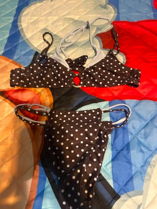 Bikini de lunares marrón y blanco