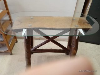 Mesa Rústica Alcornoque Natural CON tapa de crista