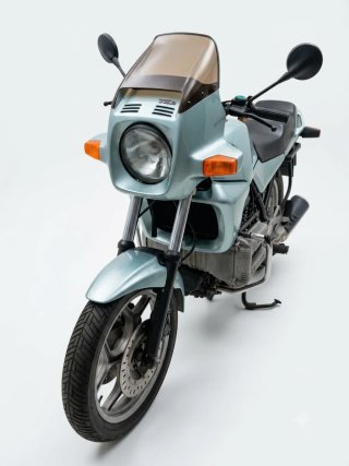 PARA AMANTES DE BMW .Moto BMW K75 como nueva.