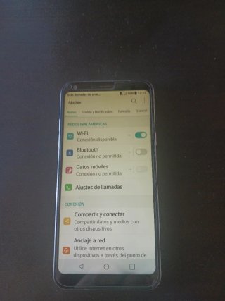 LG Q6  Plateado