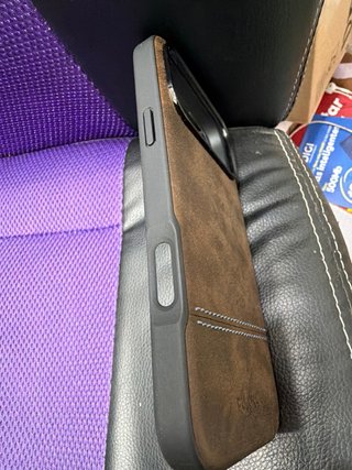 Funda iPhone 17 Pro Max Tipo Original PULOKA