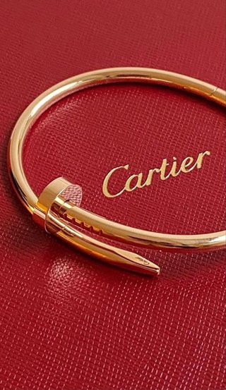 Bracciale a chiodo
