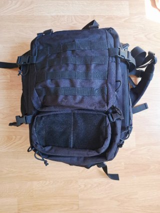Mochila Táctica Militar MOLLE Negra