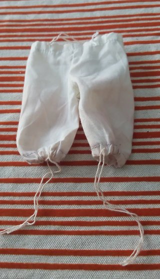 Pantalón corto escala 1/6