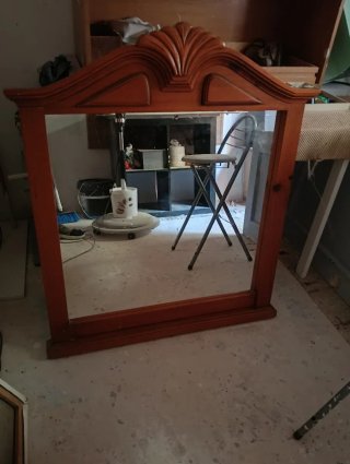 Espejo de dormitorio madera.  92X106X11