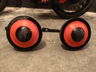 Bici infantil Btwin naranja y negra