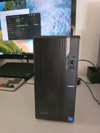 Acer Veriton Semitorre i5-12400 8GB RAM 512GB NVMe