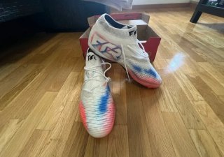 Botas PUMA Fútbol Gama Alta Talla 44,5 NUEVAS