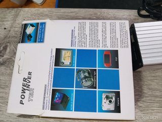 Inversor 12V/24V DC a 220V AC 200W