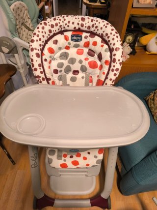 Trona Chicco Polly Progress 5