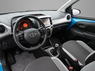 Toyota Aygo AYGO 1.0 70CV X-PLAY 5P