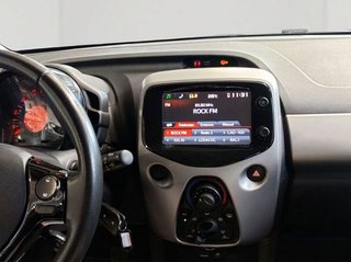Toyota Aygo AYGO 1.0 70CV X-PLAY 5P