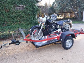 NUEVO: Remolque para motos IKRAM basculante