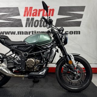 VOGE 300 AC