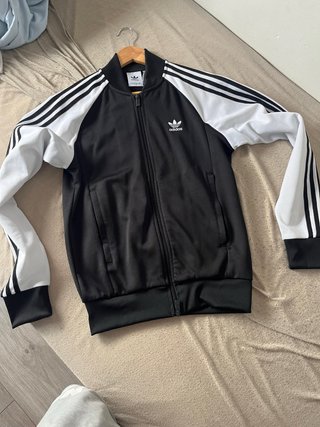 Sudadera Adidas Negra y Blanca