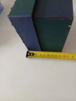 Caja de madera decorada azul y verde
