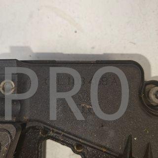 TAPA BALANCINES AUDI / SEAT USADO 03L103469A