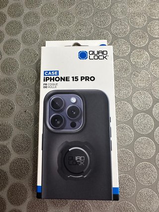 Funda Quad Lock iPhone 15 Pro