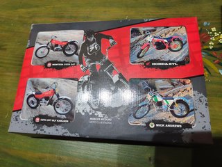 Bultaco Sherpa 350 ( 1979/1980) Azul.Escala 1/6