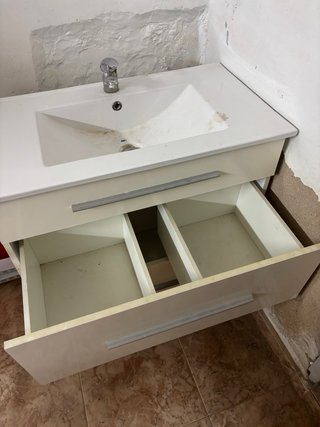 Mueble de baño con lavabo y 3 cajones