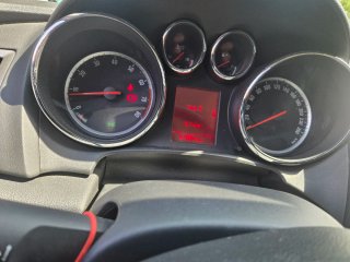 Opel Astra 2013