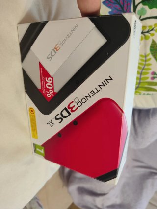 Nintendo 3DS XL Roja