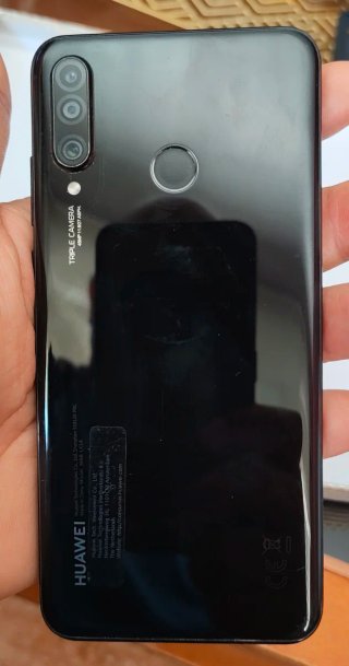 Huawei P30 lite con Caja